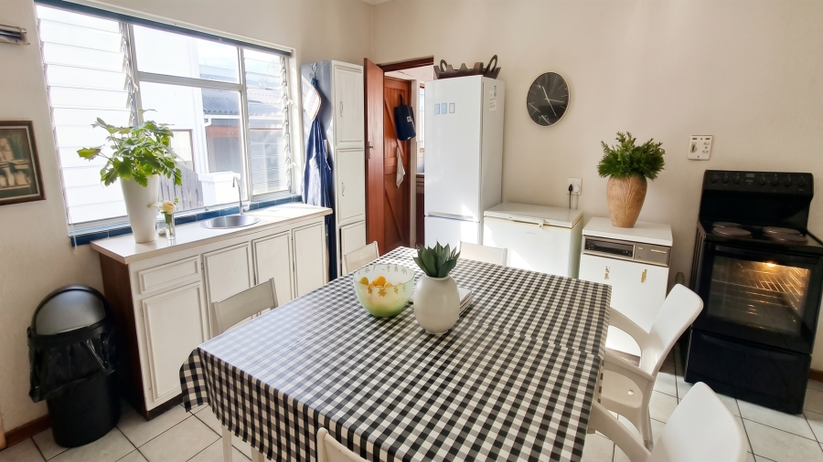 4 Bedroom Property for Sale in Arniston Western Cape